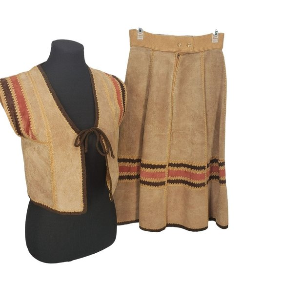 Vintage Dresses & Skirts - Vintage 70s Suede Boho Skirt Set PATCHWORK Hippie FALL COLORS Size 11/12